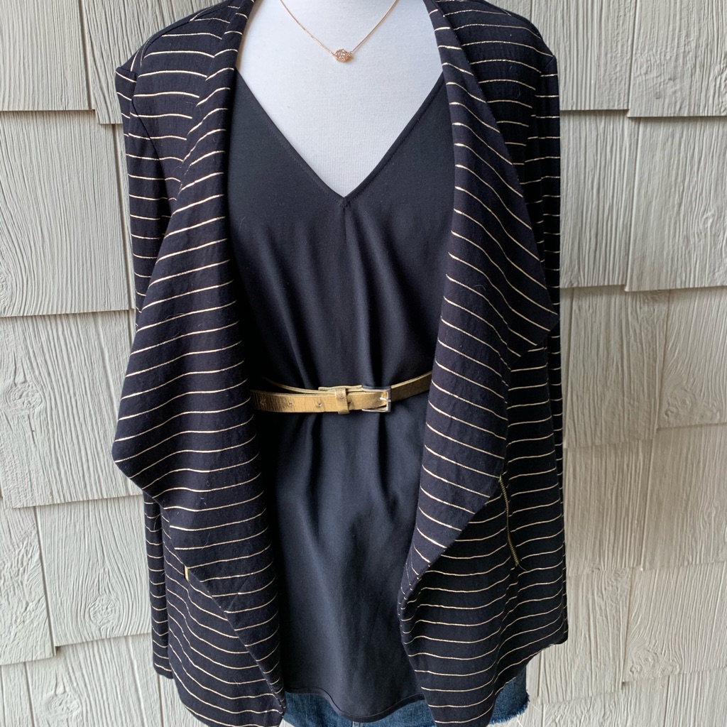 V-Neck Shell